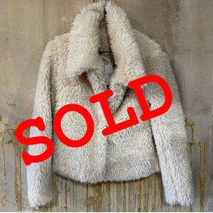 Winter White Sugar Poison Faux fur